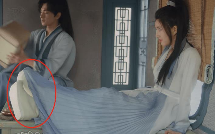 163身高的女明星_赵露思身高测量_明星真实身高