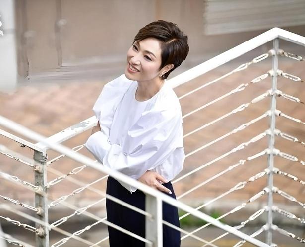 陈法蓉爱在娱乐圈的日子_娱乐圈的日子电影_娱乐圈日记